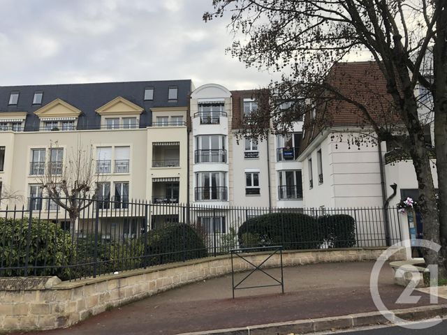 Appartement F1 à louer - 1 pièce - 37.0 m2 - L ISLE ADAM - 95 - ILE-DE-FRANCE - Century 21 Osmose