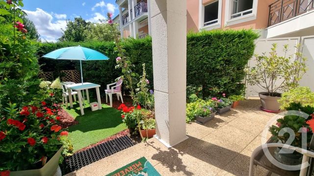 Appartement F2 à vendre - 2 pièces - 44.25 m2 - L ISLE ADAM - 95 - ILE-DE-FRANCE - Century 21 Osmose